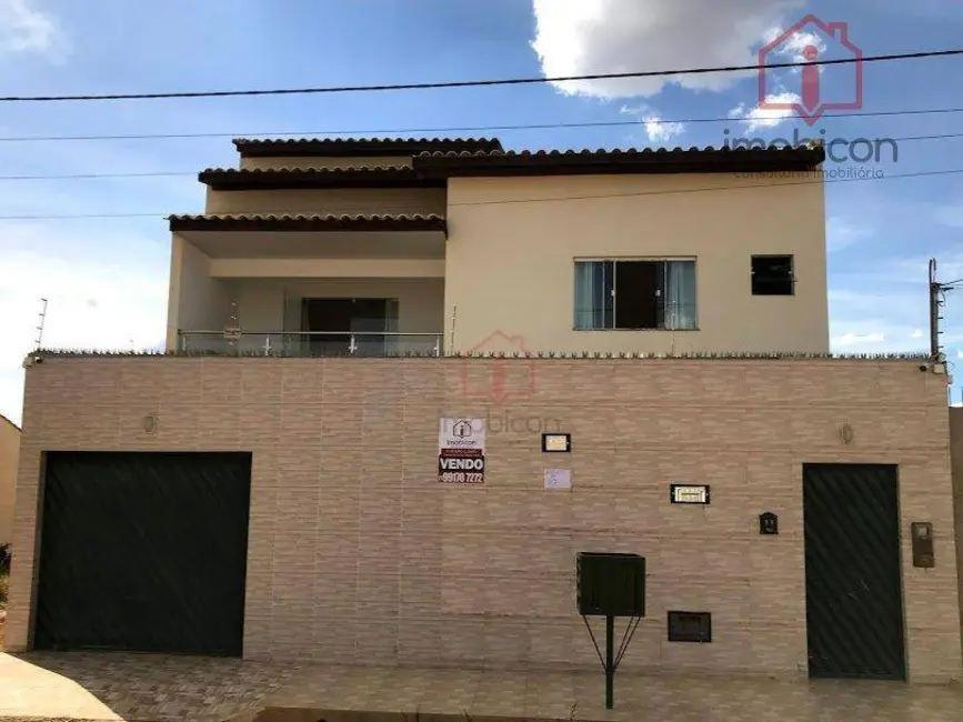 Foto 1 de Casa com 6 quartos à venda, 360m2 em Felícia, Vitoria Da Conquista - BA