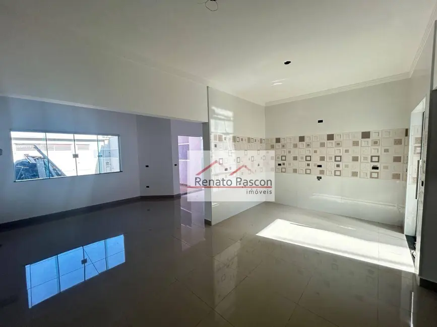 Foto 3 de Sobrado com 3 quartos à venda, 150m2 em Jardim das Orquídeas, Americana - SP