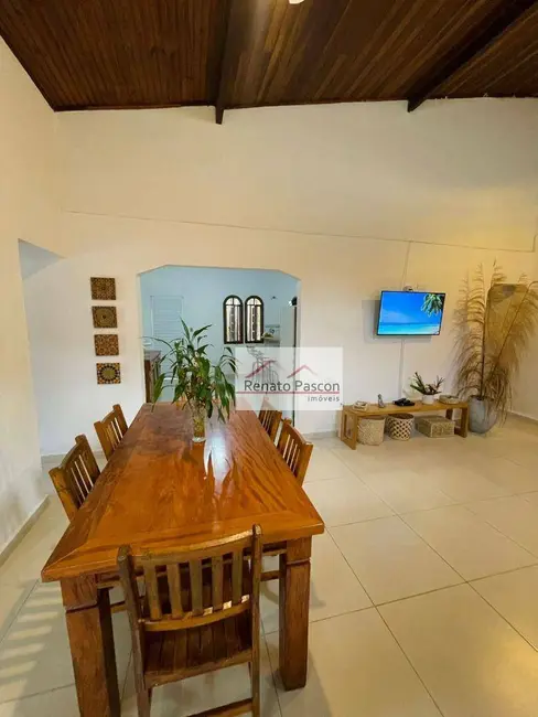 Foto 9 de Casa com 3 quartos à venda, 230m2 em Sao Sebastiao - SP