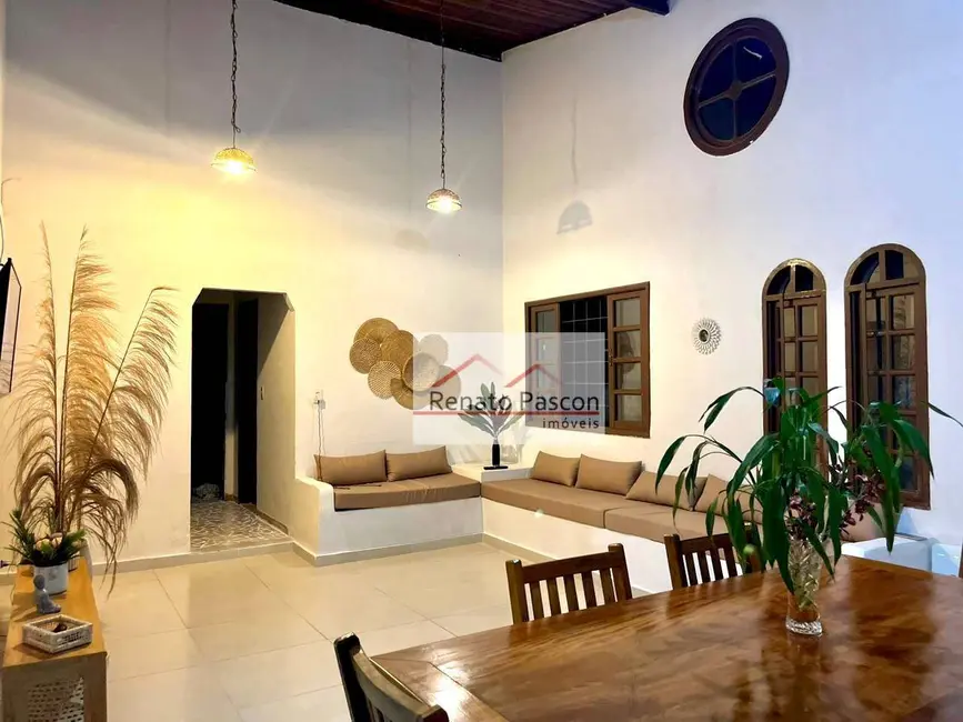 Foto 1 de Casa com 3 quartos à venda, 230m2 em Sao Sebastiao - SP