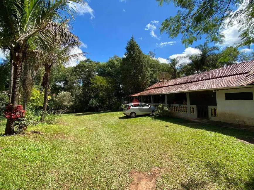 Foto 3 de Chácara com 4 quartos à venda, 2000m2 em Cerquilho - SP