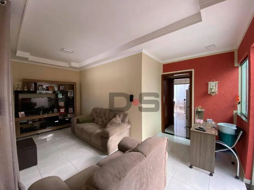 Foto 1 de Casa com 3 quartos à venda, 270m2 em Cerquilho - SP