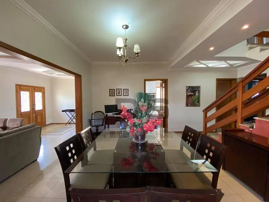 Foto 5 de Sobrado com 4 quartos à venda, 360m2 em Cerquilho - SP