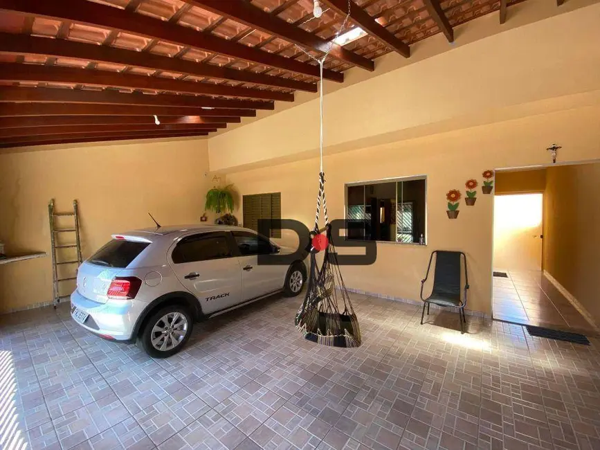 Foto 3 de Casa com 3 quartos à venda, 200m2 em Cerquilho - SP