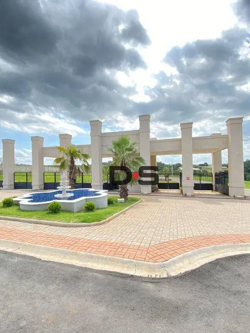 Terreno / Lote à venda, 330m2 em Tiete - SP - imagem 2 Foto 2 de Terreno / Lote à venda, 330m2 em Tiete - SP