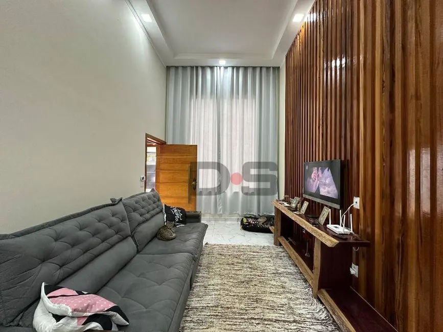 Foto 3 de Casa com 3 quartos à venda, 200m2 em Cerquilho - SP