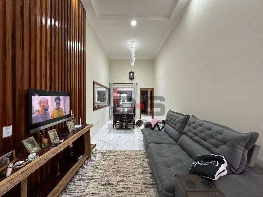 Foto 2 de Casa com 3 quartos à venda, 200m2 em Cerquilho - SP