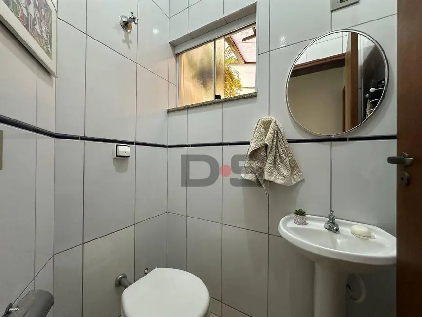 Foto 5 de Casa com 3 quartos à venda, 462m2 em Centro, Cerquilho - SP