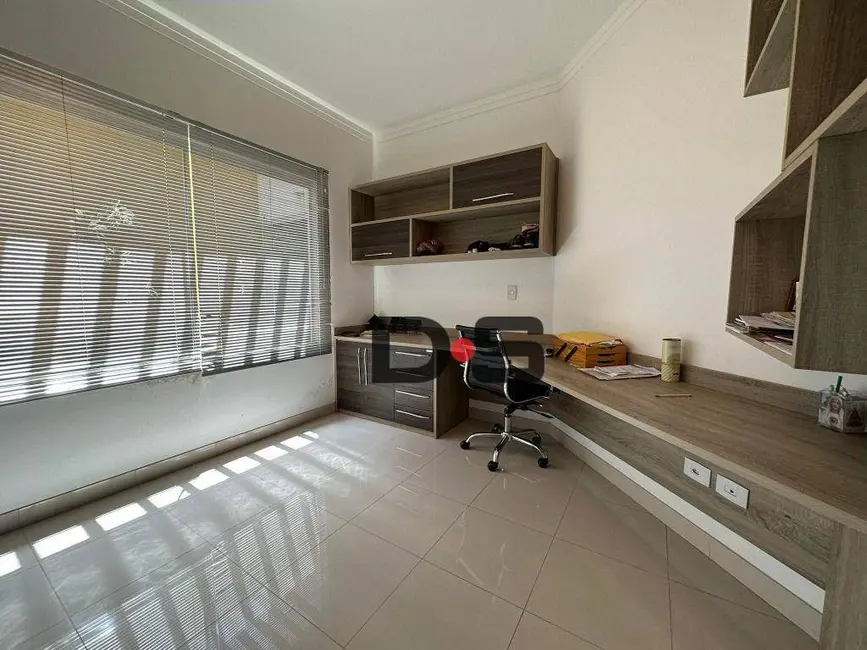 Foto 9 de Casa com 3 quartos à venda, 300m2 em Cerquilho - SP