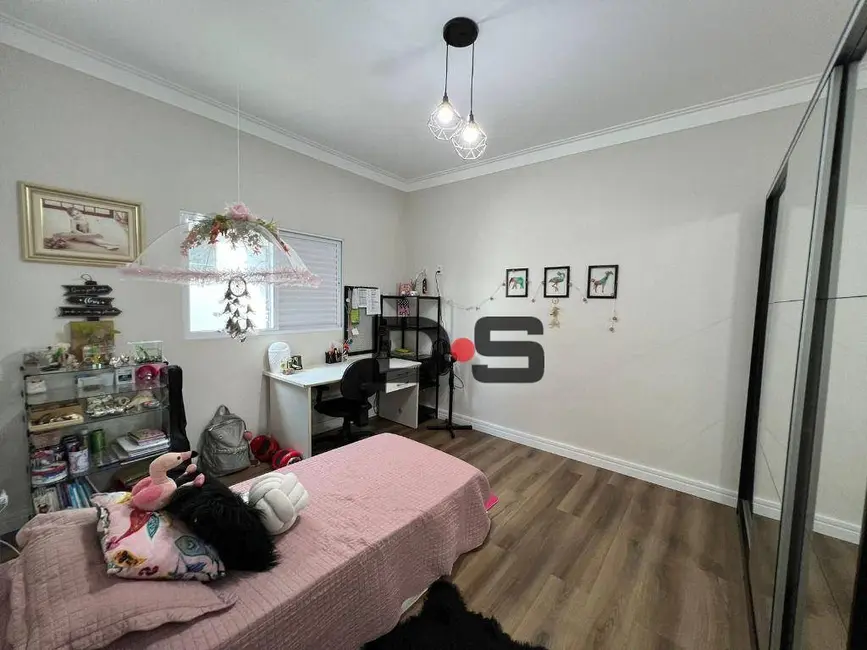 Foto 9 de Casa com 3 quartos à venda, 275m2 em Cerquilho - SP