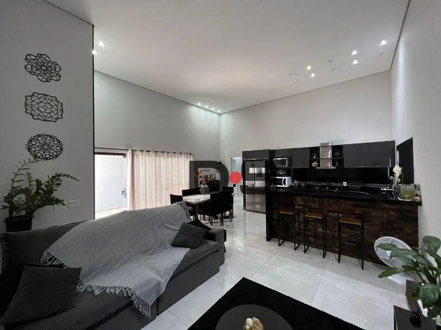 Foto 2 de Casa com 3 quartos à venda, 275m2 em Cerquilho - SP