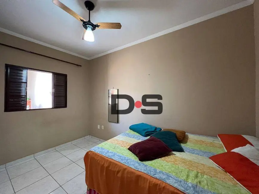 Foto 5 de Casa com 2 quartos à venda, 200m2 em Cerquilho - SP