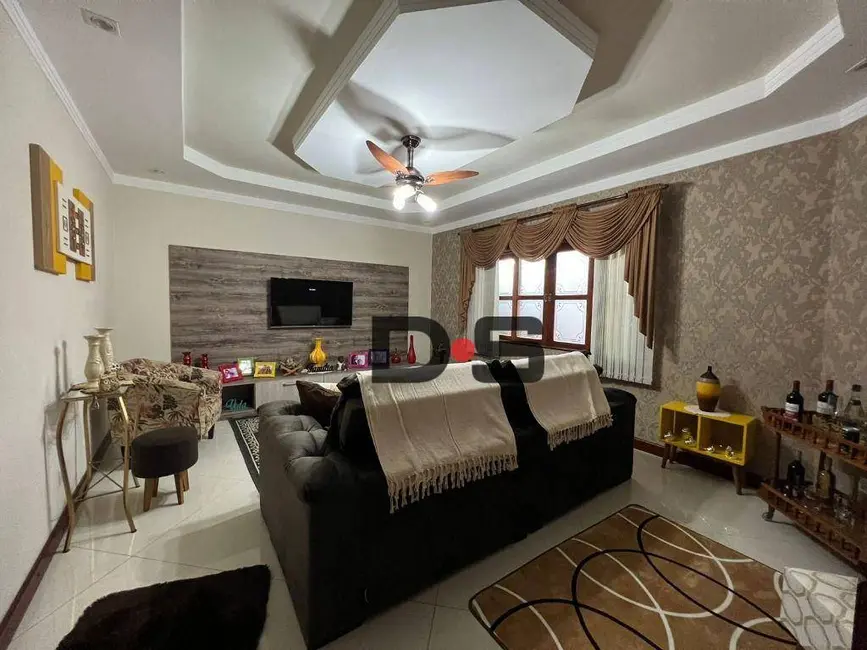 Foto 1 de Casa com 2 quartos à venda, 327m2 em Cerquilho - SP