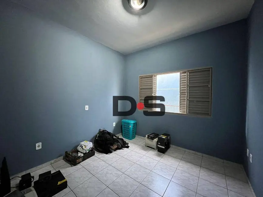 Foto 3 de Casa com 3 quartos à venda, 300m2 em Cerquilho - SP