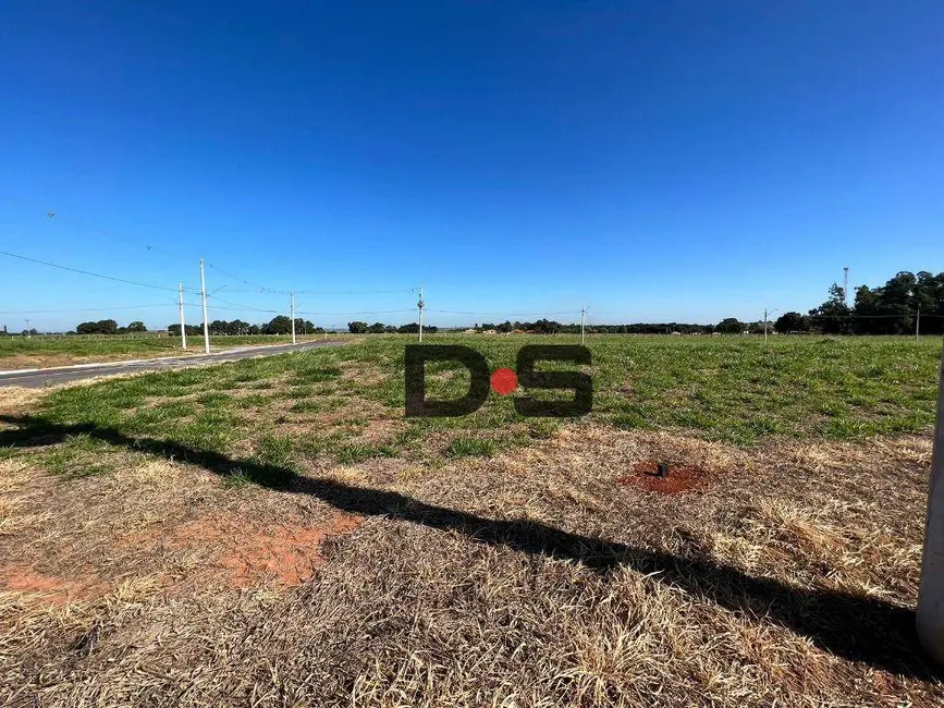 Foto 3 de Terreno / Lote à venda, 250m2 em Cerquilho - SP