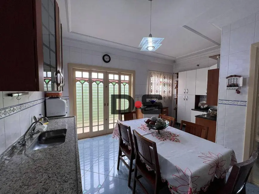 Foto 3 de Casa com 4 quartos à venda, 525m2 em Cerquilho - SP