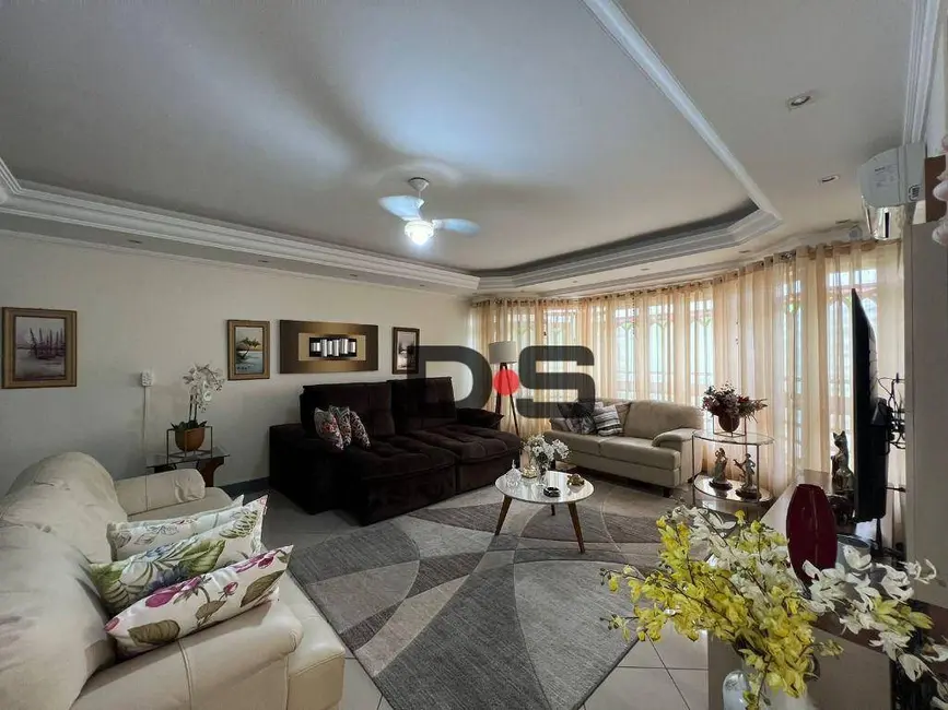 Foto 1 de Casa com 4 quartos à venda, 525m2 em Cerquilho - SP