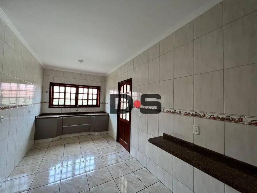 Foto 3 de Casa com 3 quartos à venda, 379m2 em Cerquilho - SP