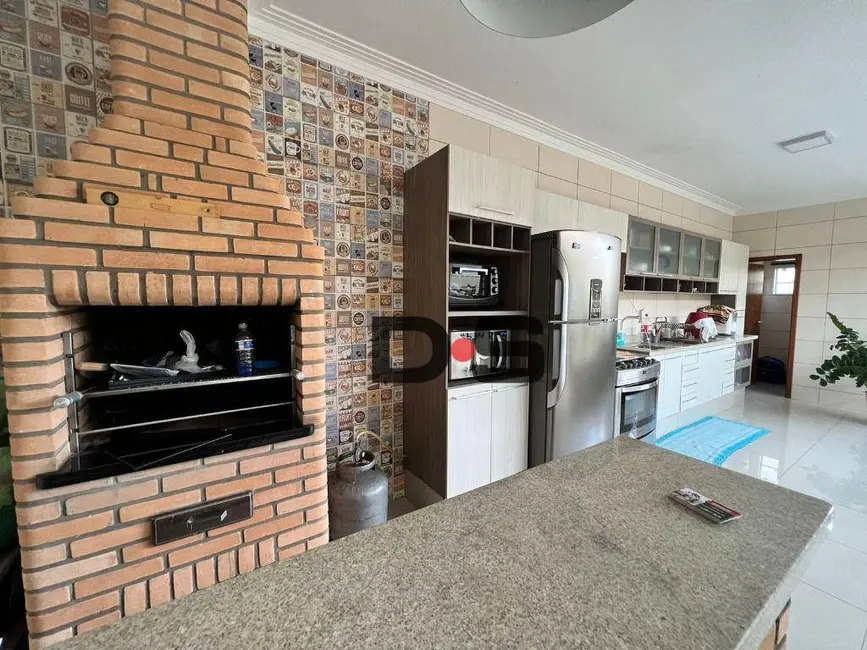 Foto 3 de Casa com 3 quartos à venda, 336m2 em Cerquilho - SP