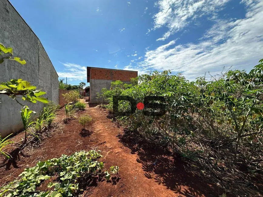 Foto 9 de Chácara com 2 quartos à venda, 950m2 em Cesario Lange - SP