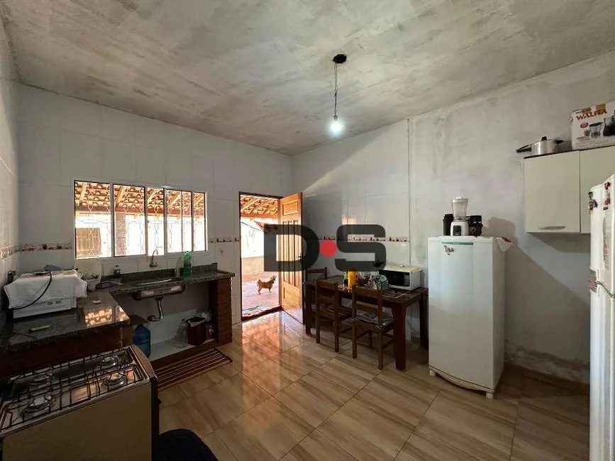 Foto 3 de Chácara com 2 quartos à venda, 950m2 em Cesario Lange - SP