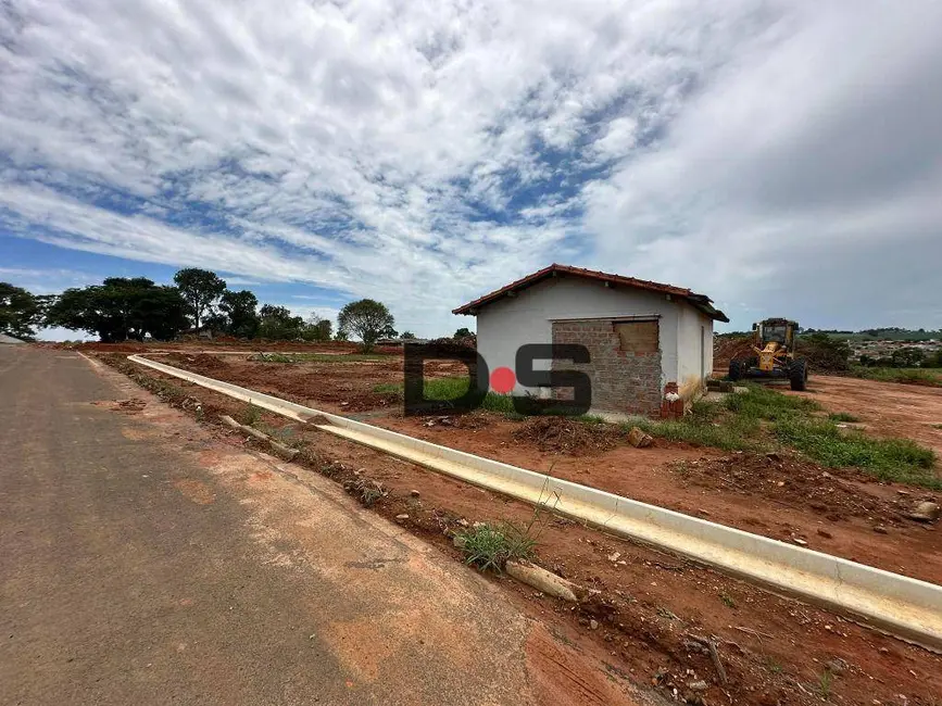 Foto 1 de Terreno / Lote à venda, 200m2 em Cerquilho - SP