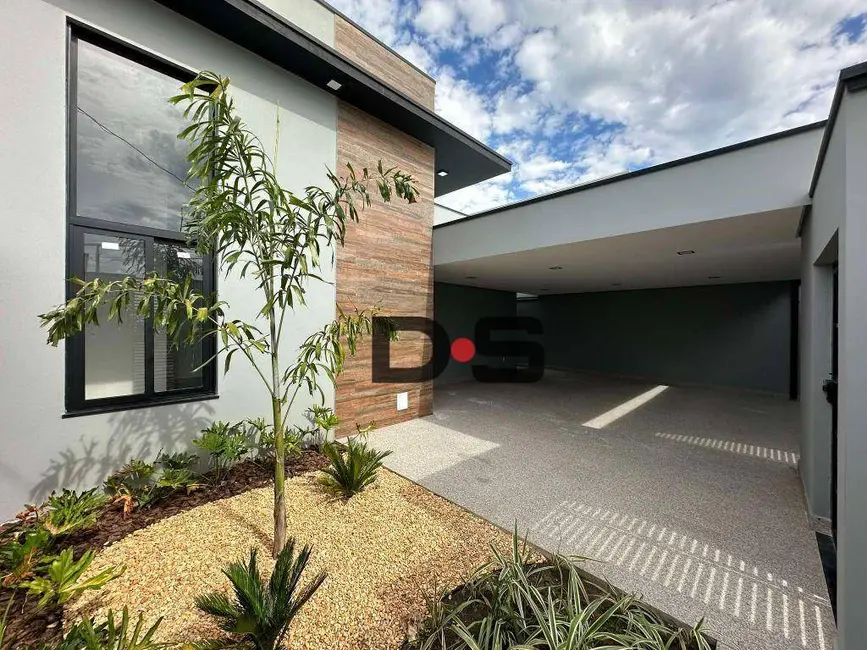 Foto 1 de Casa com 3 quartos à venda, 264m2 em Cerquilho - SP
