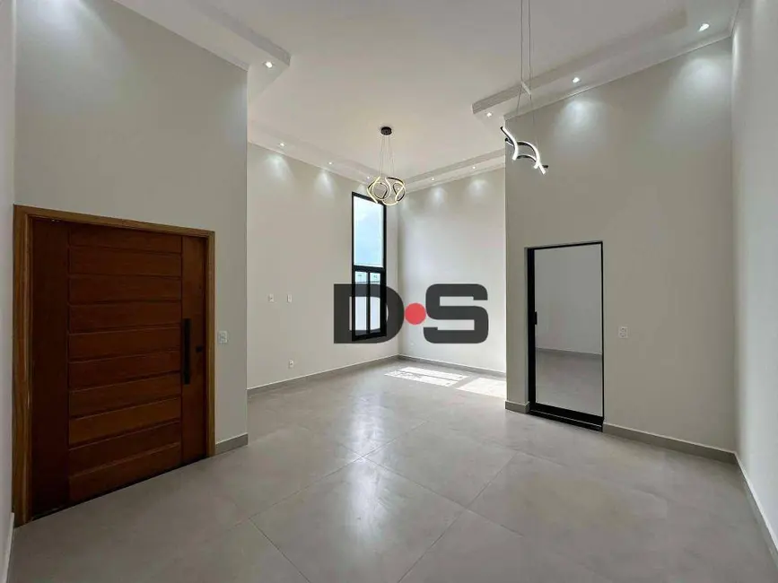 Foto 2 de Casa com 3 quartos à venda, 264m2 em Cerquilho - SP