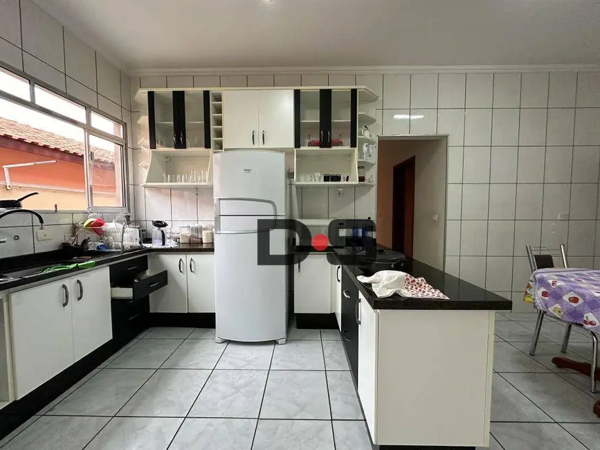 Foto 3 de Casa com 4 quartos à venda, 200m2 em Cerquilho - SP