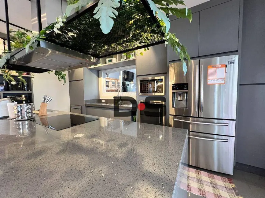 Foto 6 de Sobrado com 3 quartos à venda, 300m2 em Cerquilho - SP