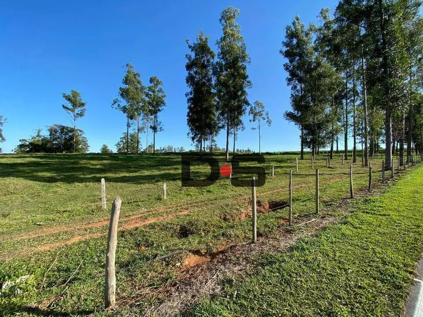 Sítio / Rancho à venda, 300000m2 em Tiete - SP - imagem 5 Foto 5 de Sítio / Rancho à venda, 300000m2 em Tiete - SP