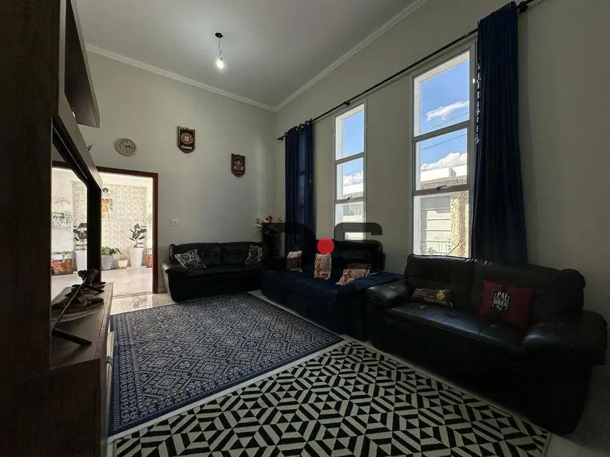 Foto 1 de Casa com 2 quartos à venda, 400m2 em Cerquilho - SP
