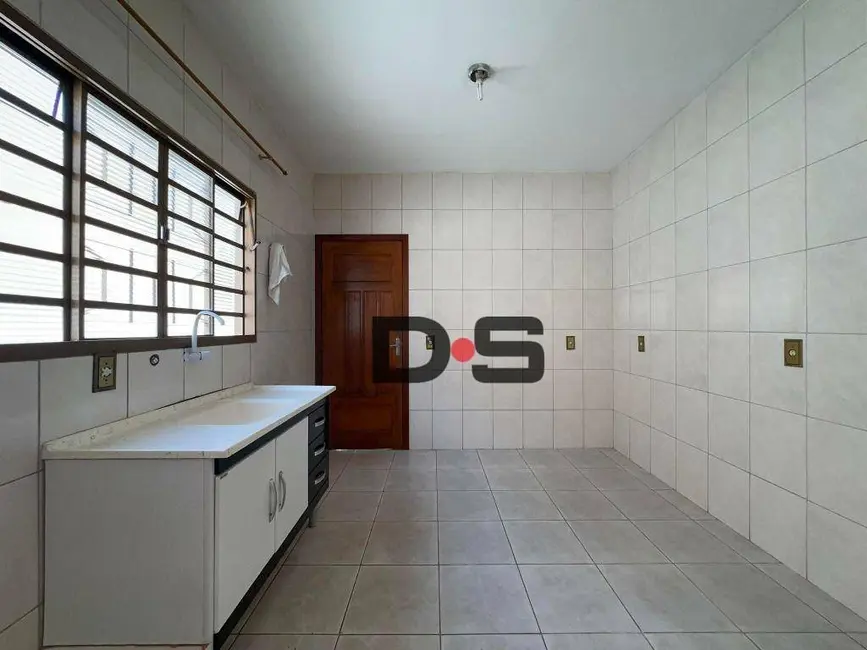 Foto 7 de Casa com 4 quartos à venda, 300m2 em Cerquilho - SP