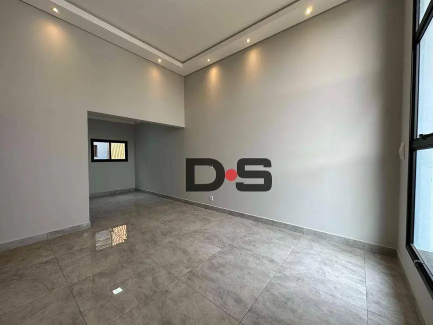 Foto 2 de Casa com 2 quartos à venda, 200m2 em Cerquilho - SP