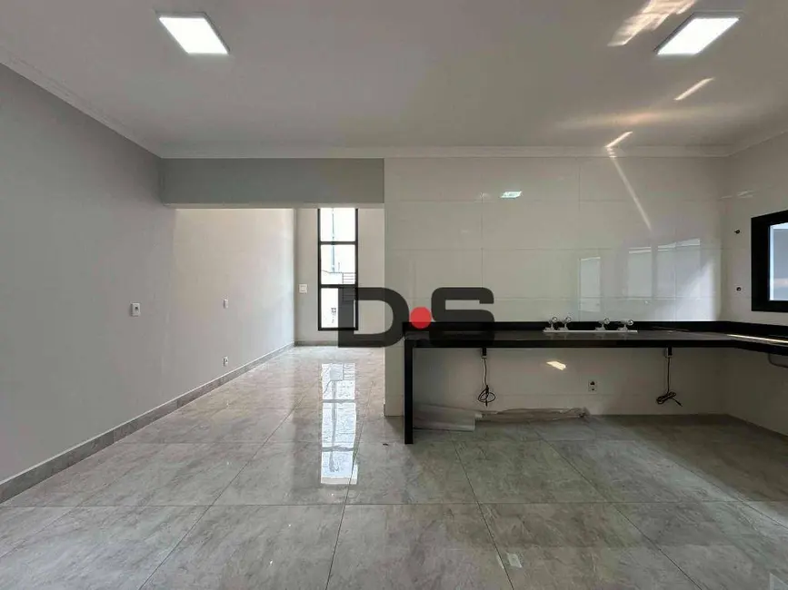 Foto 4 de Casa com 2 quartos à venda, 200m2 em Cerquilho - SP