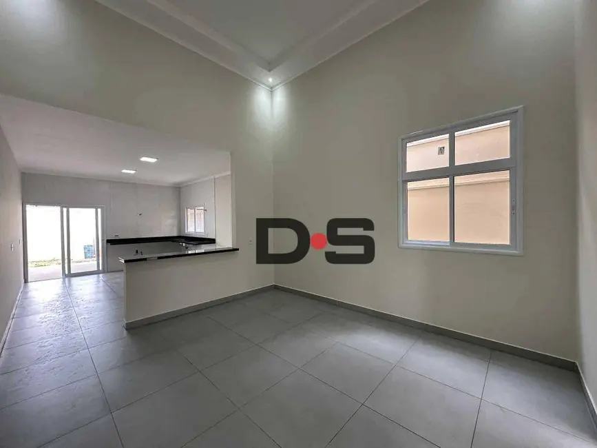 Foto 1 de Casa com 3 quartos à venda, 250m2 em Cerquilho - SP