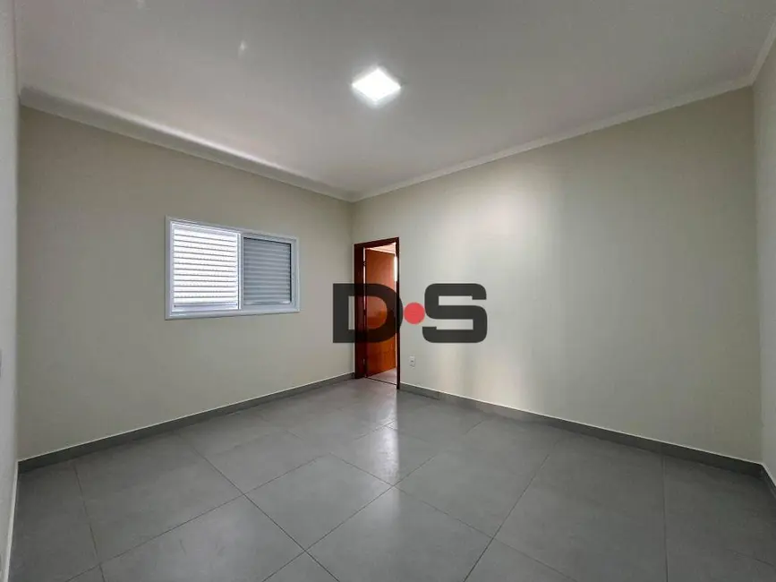 Foto 8 de Casa com 3 quartos à venda, 250m2 em Cerquilho - SP