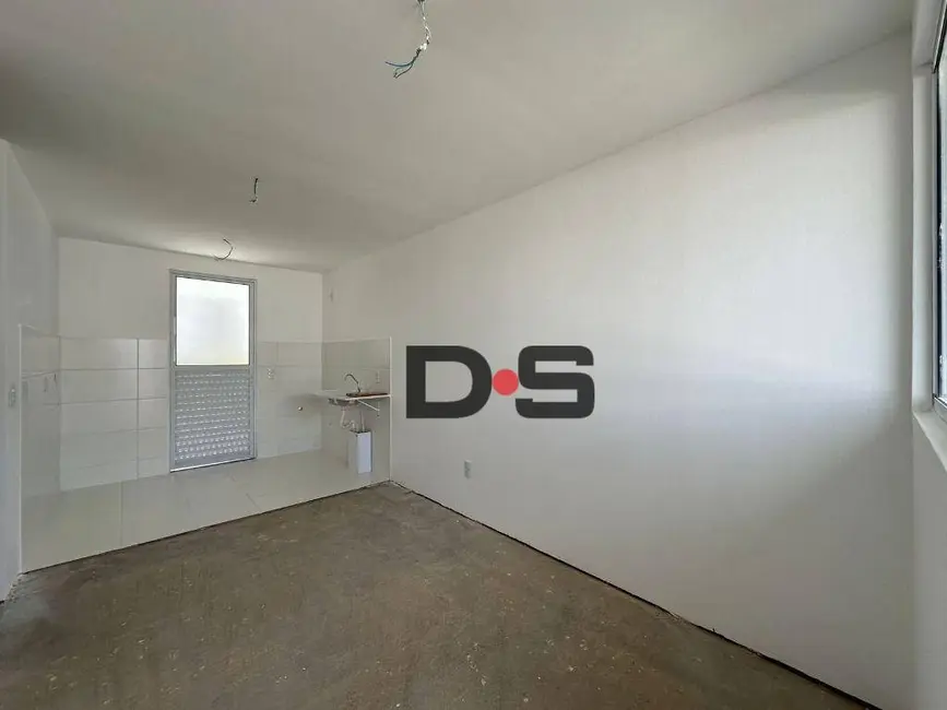 Foto 2 de Casa com 2 quartos à venda, 90m2 em Cerquilho - SP