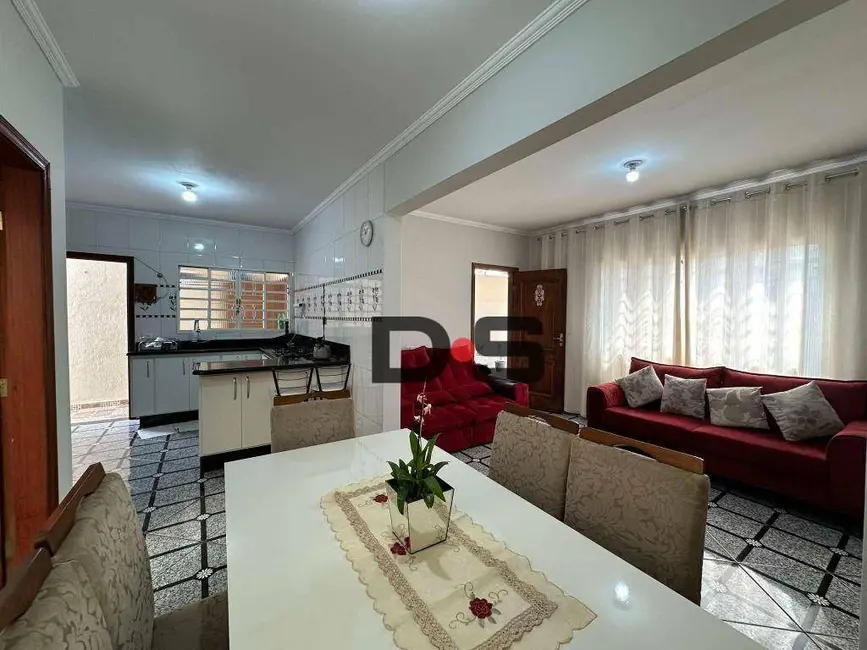 Foto 3 de Casa com 3 quartos à venda, 200m2 em Cerquilho - SP