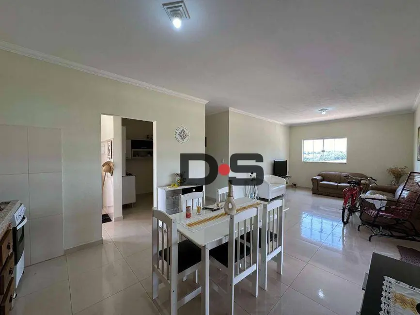 Foto 2 de Chácara com 3 quartos à venda, 1000m2 em Cerquilho - SP