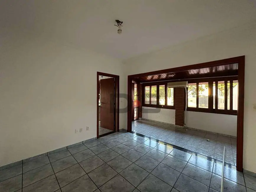 Chácara com 3 quartos à venda, 1991m2 em Cerquilho - SP - imagem 3 Foto 3 de Chácara com 3 quartos à venda, 1991m2 em Cerquilho - SP