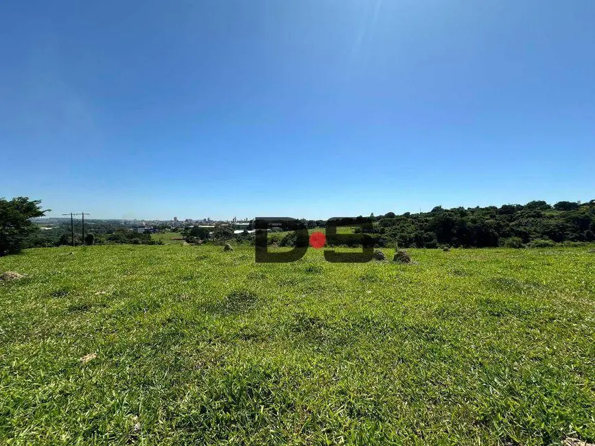 Foto 1 de Sala Comercial à venda, 60000m2 em Tiete - SP