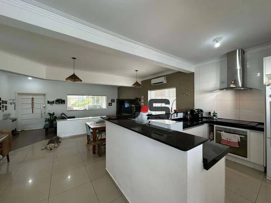 Foto 6 de Sobrado com 4 quartos à venda, 400m2 em Cerquilho - SP