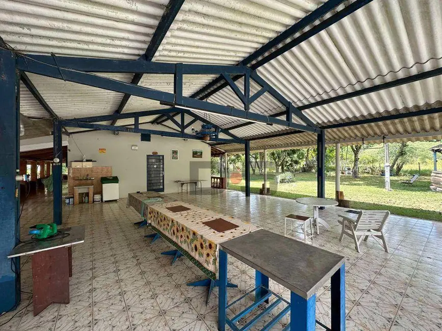 Chácara com 4 quartos à venda, 5050m2 em Cerquilho - SP - imagem 4 Foto 4 de Chácara com 4 quartos à venda, 5050m2 em Cerquilho - SP