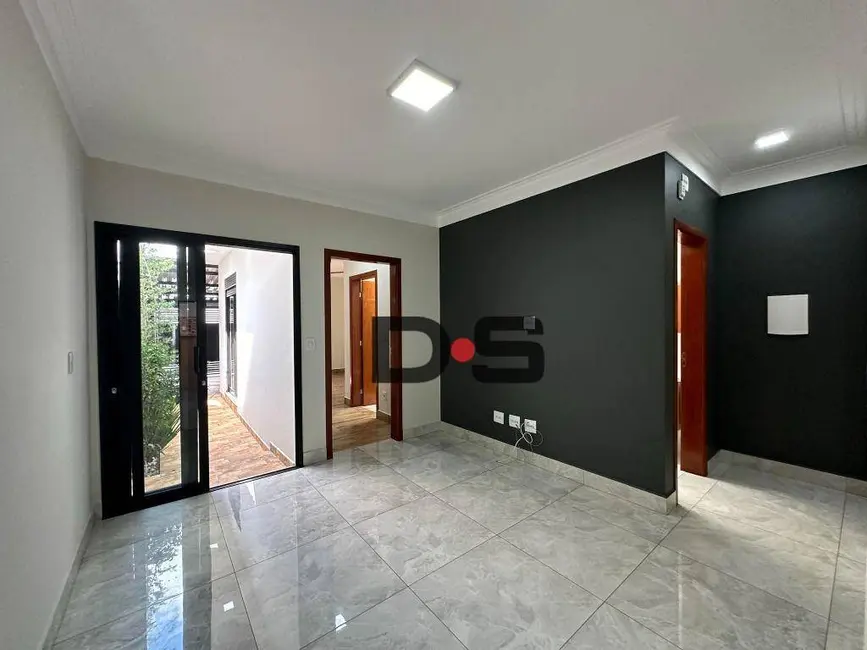 Foto 2 de Casa com 2 quartos à venda, 125m2 em Cerquilho - SP