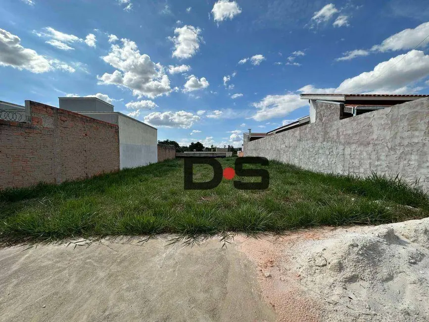 Foto 2 de Terreno / Lote à venda, 275m2 em Cerquilho - SP