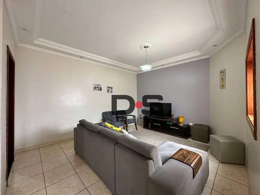 Foto 1 de Sobrado com 3 quartos à venda, 190m2 em Cerquilho - SP