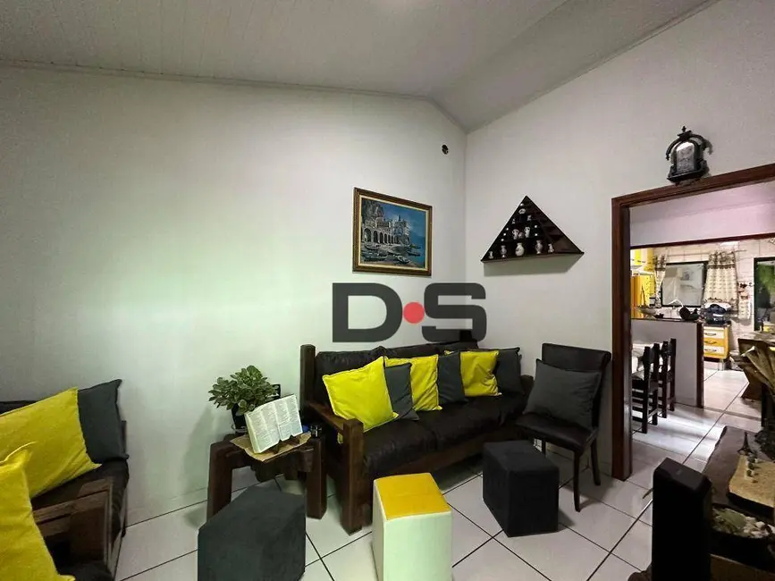 Foto 1 de Casa com 2 quartos à venda, 150m2 em Cerquilho - SP