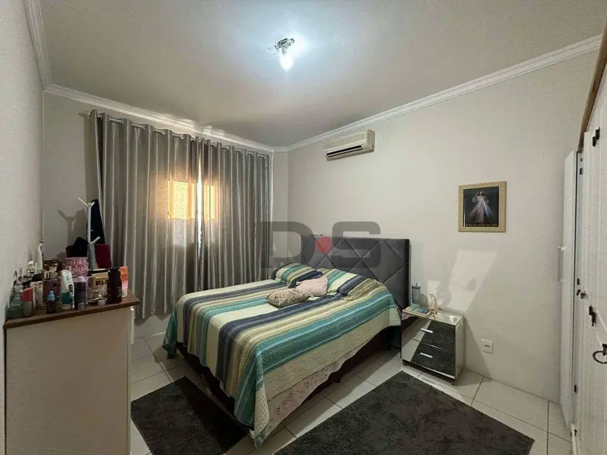 Foto 8 de Chácara com 5 quartos à venda, 1000m2 em Cerquilho - SP