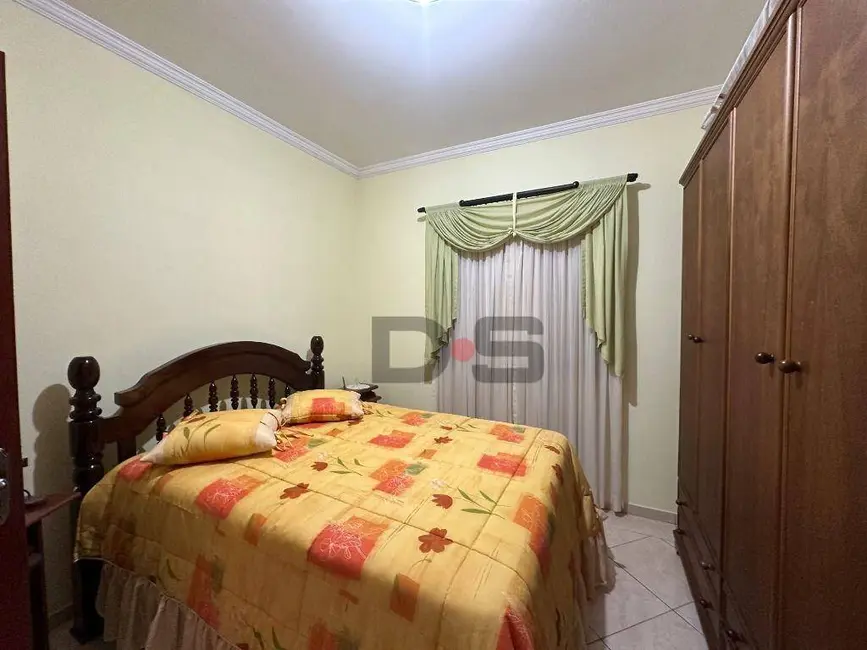 Foto 4 de Casa com 3 quartos à venda, 300m2 em Cerquilho - SP